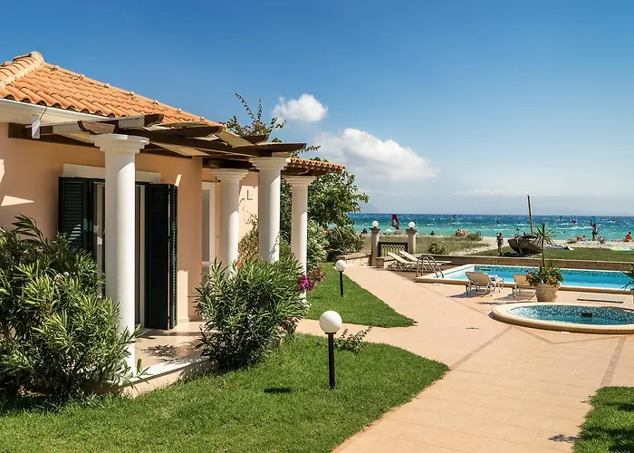 Aktes Villas