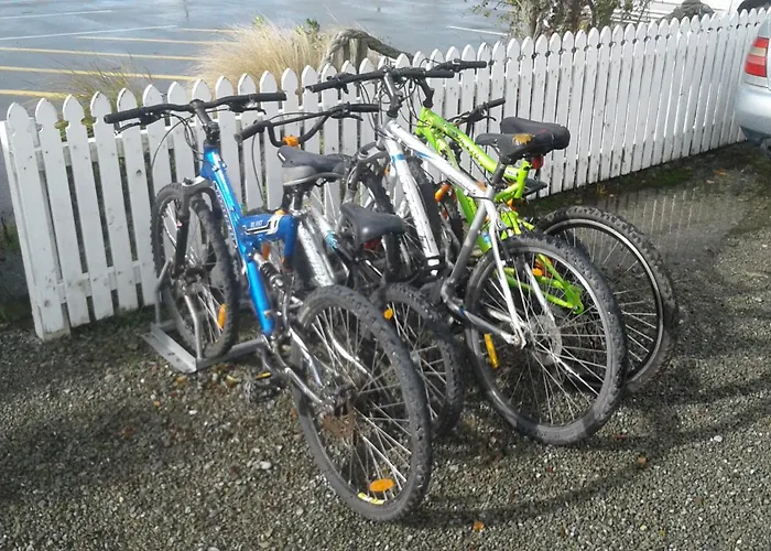 Moeraki Boulders Motel