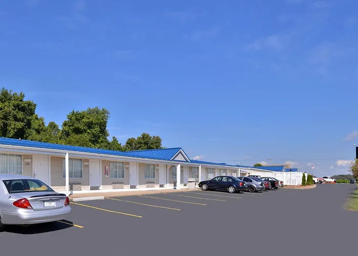 Americas Best Value Inn & Suites St Clairsville Wheeling