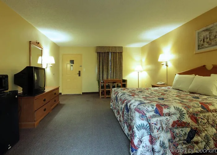 Americas Best Value Inn & Suites - Senatobia