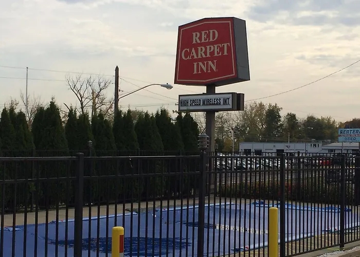 Red Carpet Inn West Springfield
