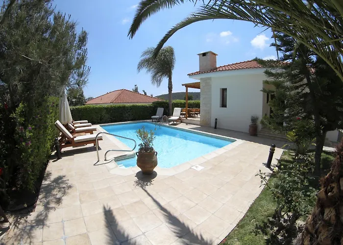 Eve Pissouri Soultanina Villa