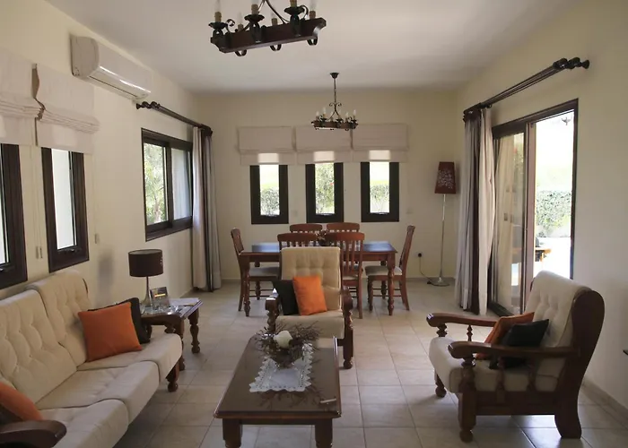 Eve Pissouri Xιnisteri Villa