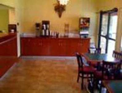 Knights Inn Charleston West Virginia