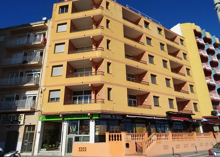 Apartamentos Elvira