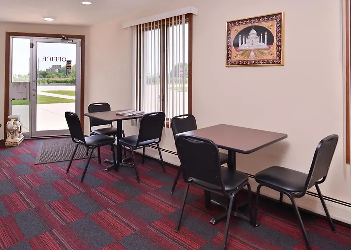 Red Carpet Inn