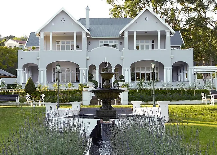 Parkes Manor
