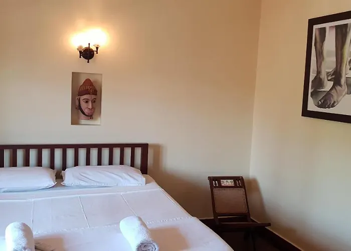 Raintree Lodge