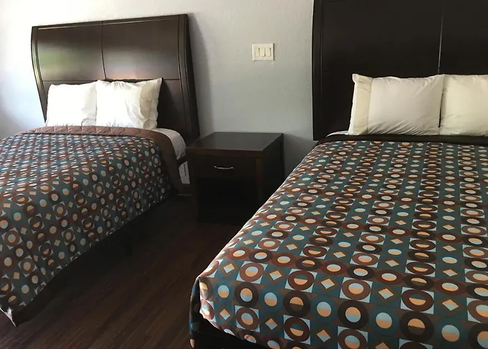 Budget Inn - Laurens