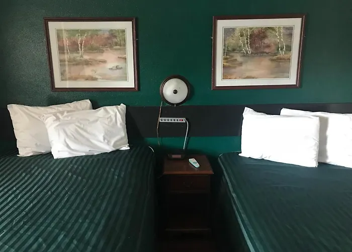 Cooper Motel Tuscola