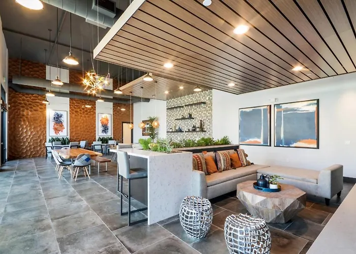 Bluebird Suites In Menlo Park