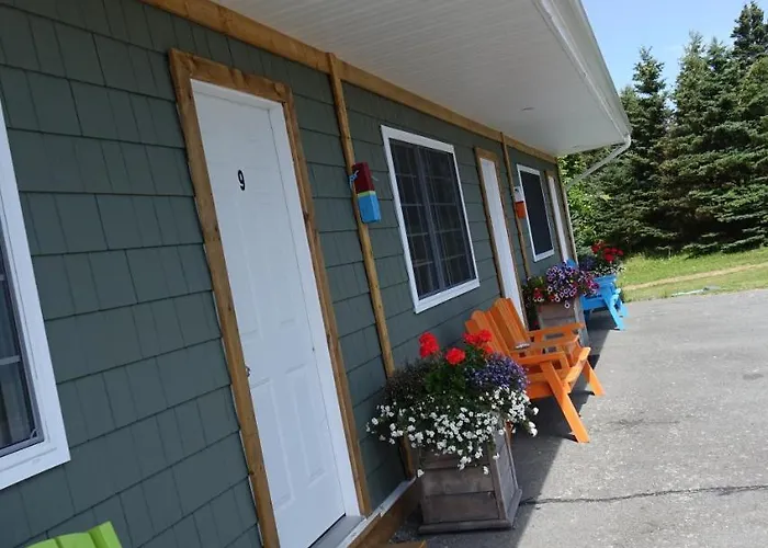Clifty Cove Motel
