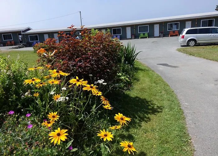 Clifty Cove Motel