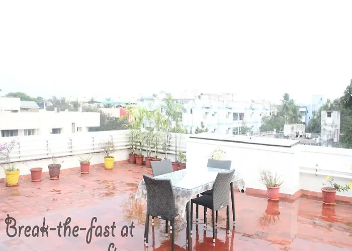 Kolam Gandhi Serviced Apartments - Adyar