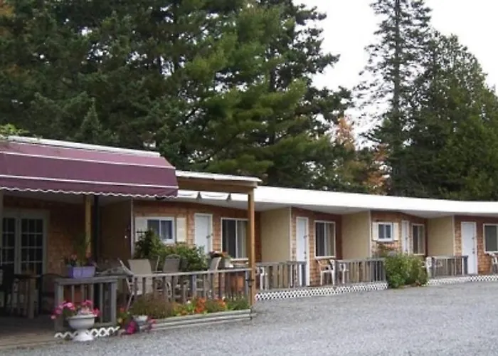 Twilite Motel