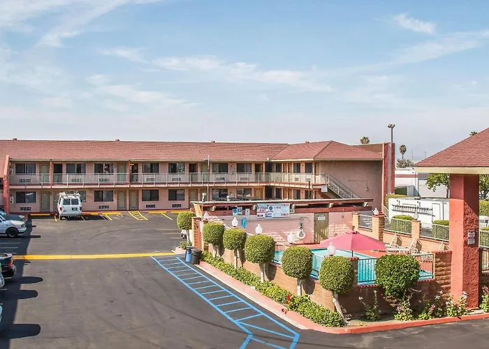 Econo Lodge Anaheim North