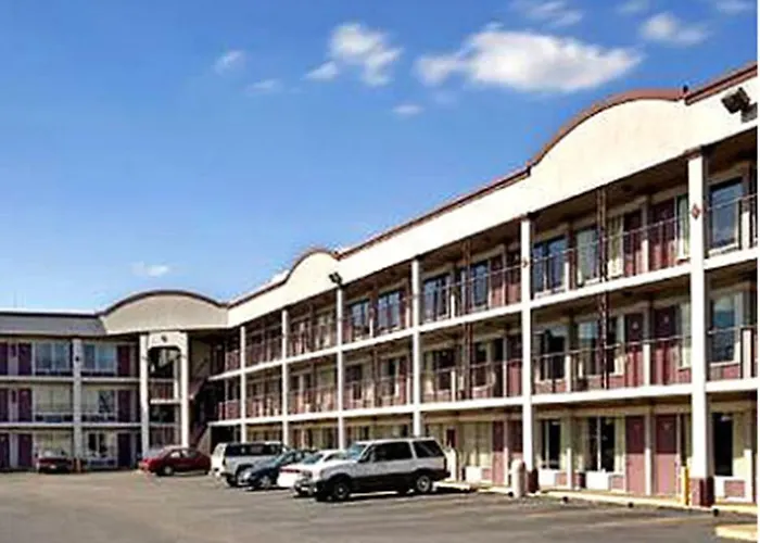 Magnuson Hotel Montgomery
