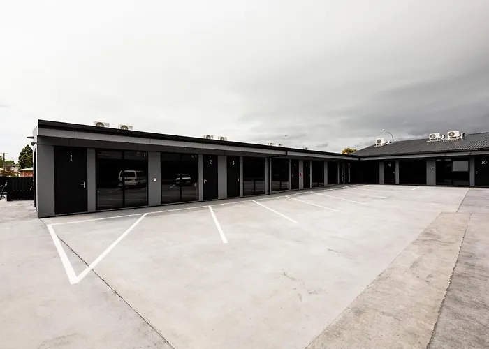 Zachary'S Motel