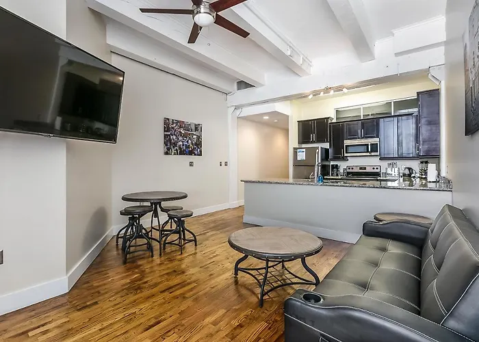 Stunning Condos - Heart Of Nola - Walk Everywhere