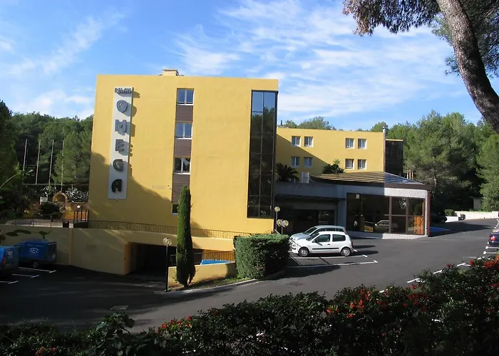 Hotel Omega Valbonne