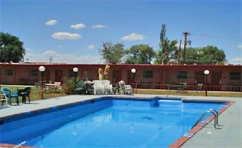 Pow Wow Inn