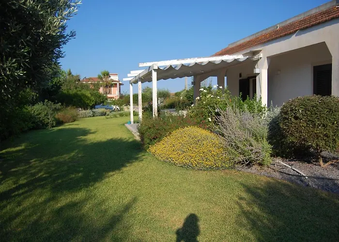 Villa Garden