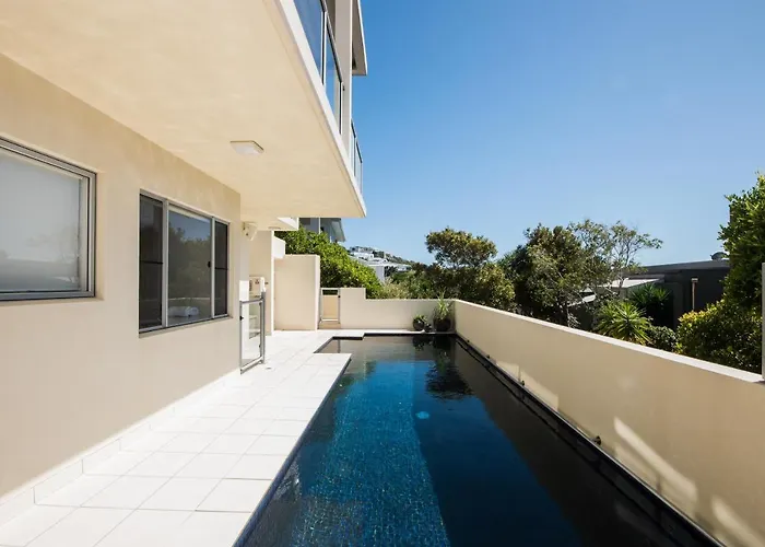 Indulge At Iluka, Castaways Beach