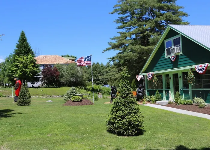 Rowe'S Adirondack Cabins Of Schroon Lake