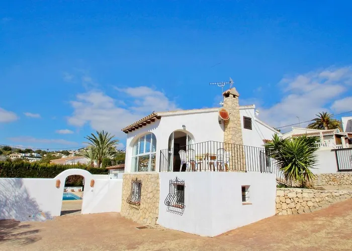 Mabruka - Charming, Finca Style Holiday Villa In Benissa