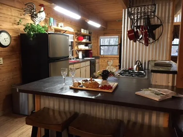 Cora'S Main Log Cabin