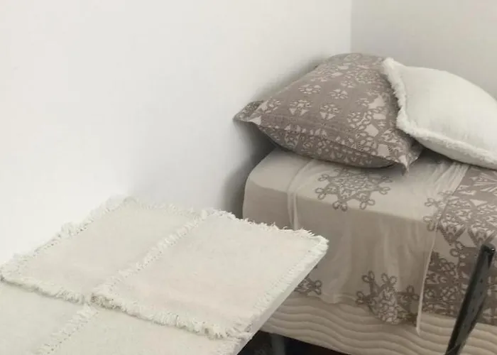 Próximo ao Consulado - Quarto Inteiro