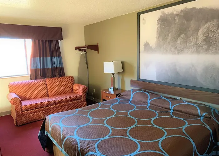 Super 8 By Wyndham Martinsville Va