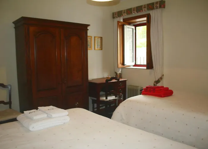 Casas Do Eido E Casa Da Viuva