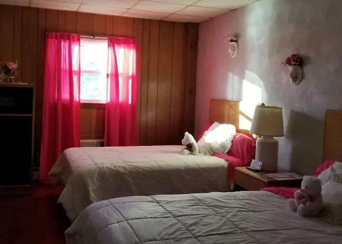 Pittsfield Motor Inn