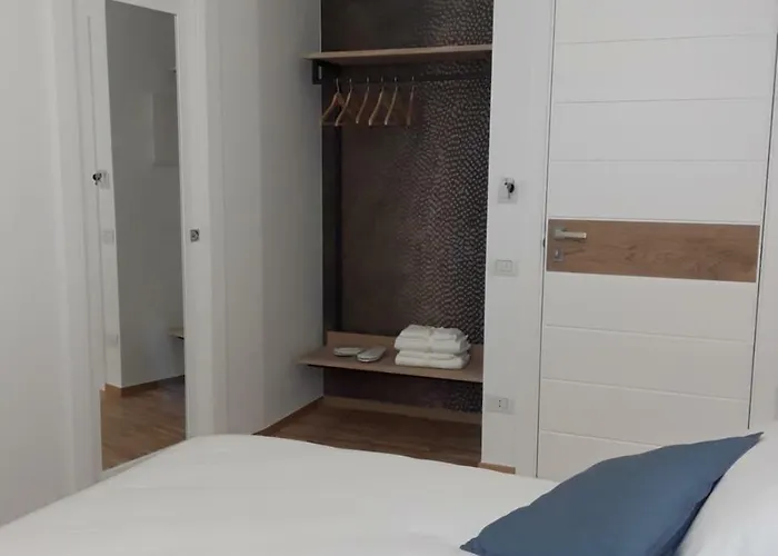 H-Sa Guest House