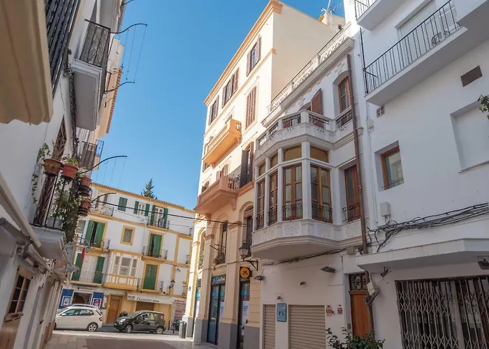 Es Palauet Brandnew One Suite Apartment In Ibiza Center