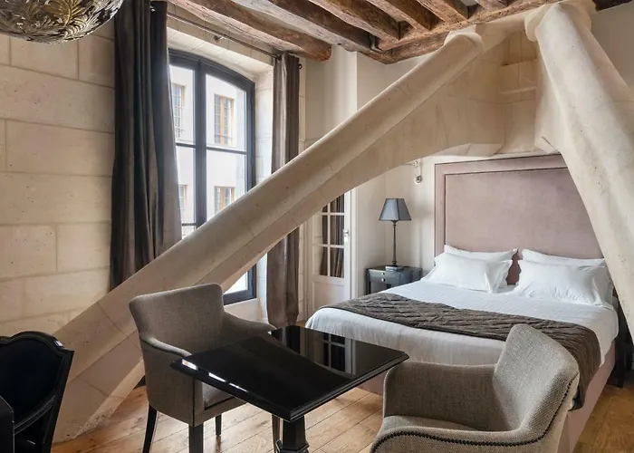 Hotel Le Presbytere París