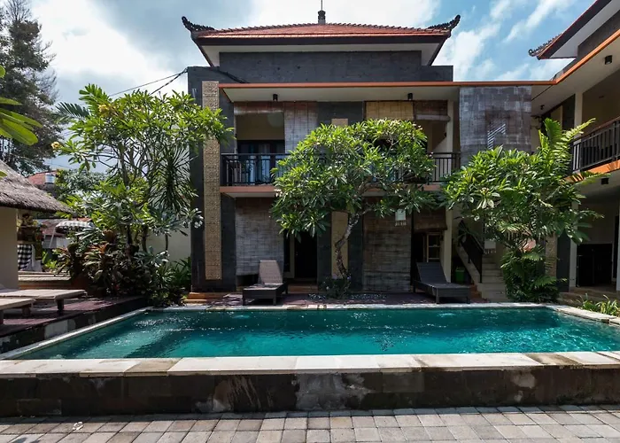 Eddys Cottages & Villa