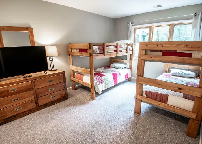 Secluded Harbor Springs Condo