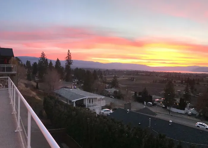 Acker Vacation Rentals Kelowna