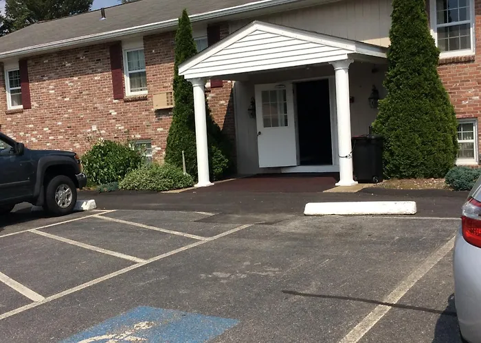 Wickford Motor Inn