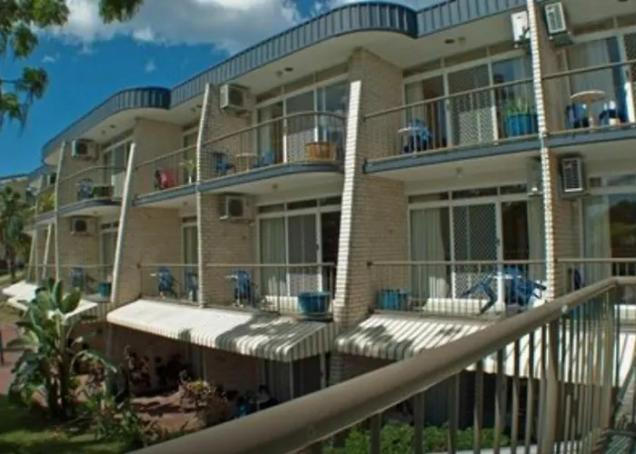 Bombora Resort - Coolangatta