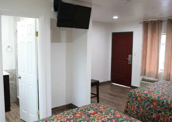 Palm Inn Motel - Montclair