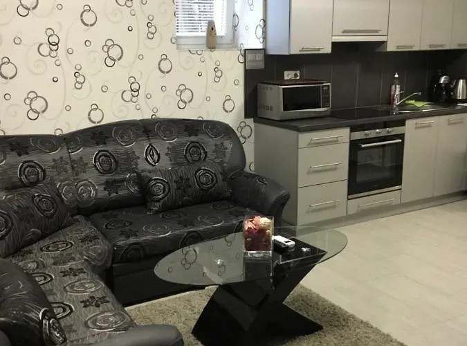 Varkerulet Apartman