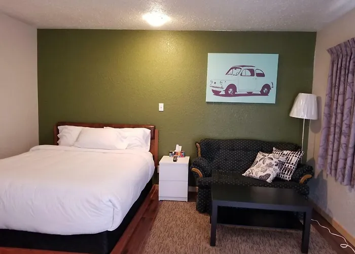 Sun Plaza Motel