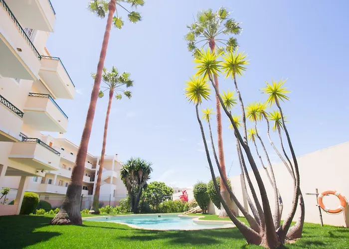 Apartamentos Quinta Da Praia