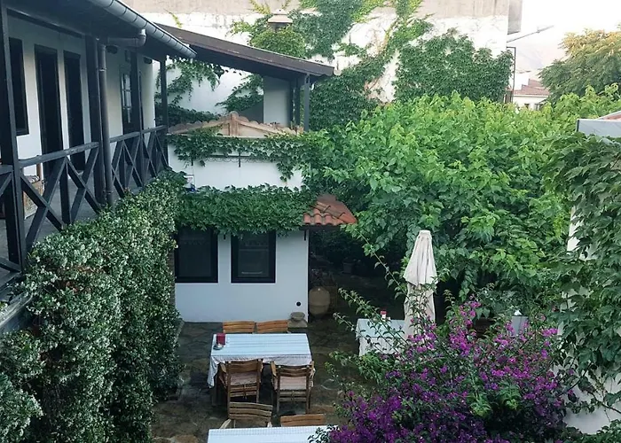 Nilya Hotel