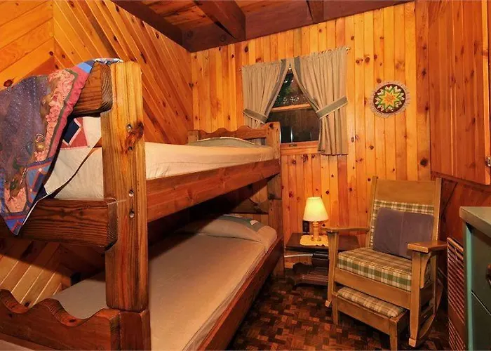 Cedarwood Lodge