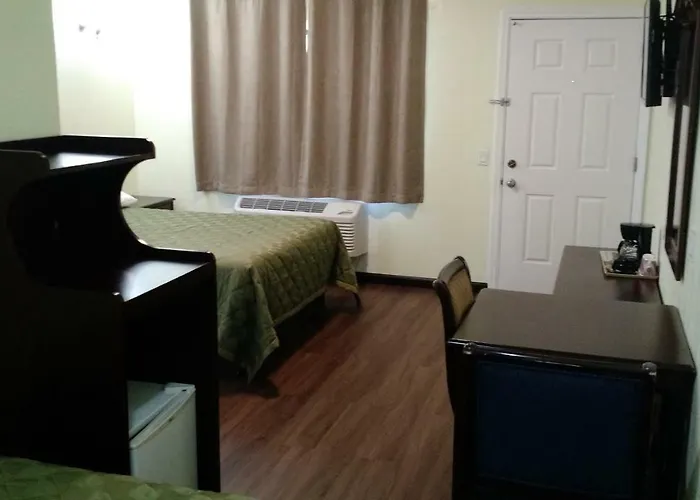 El Rancho Motel