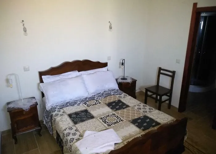 Casas De Campo Podence